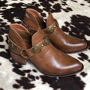 New - Brown Western Style Booties
